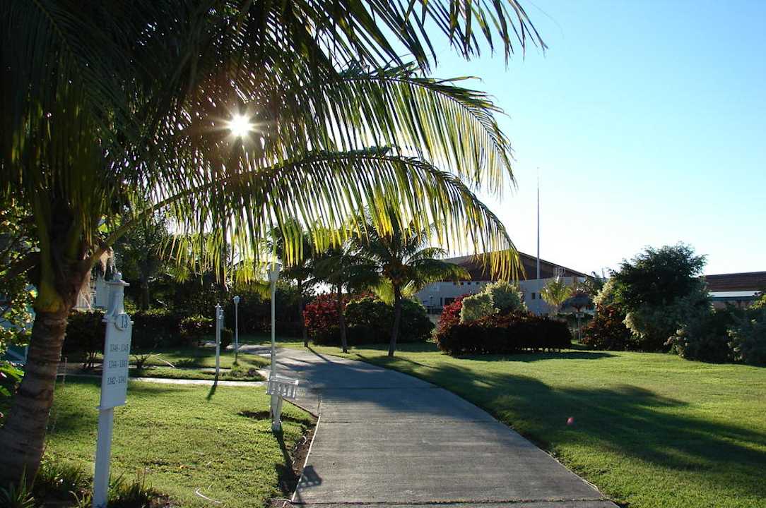 Parkanlage des Hotels Meliá Península Varadero