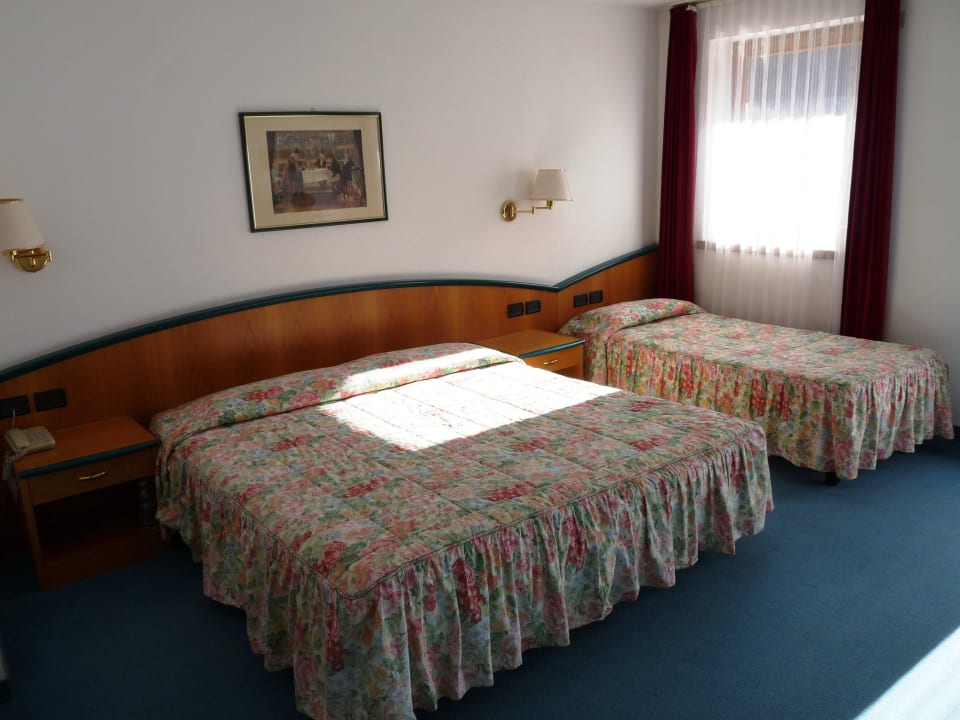 Geräumige Unterkunft Hotel Shandranj