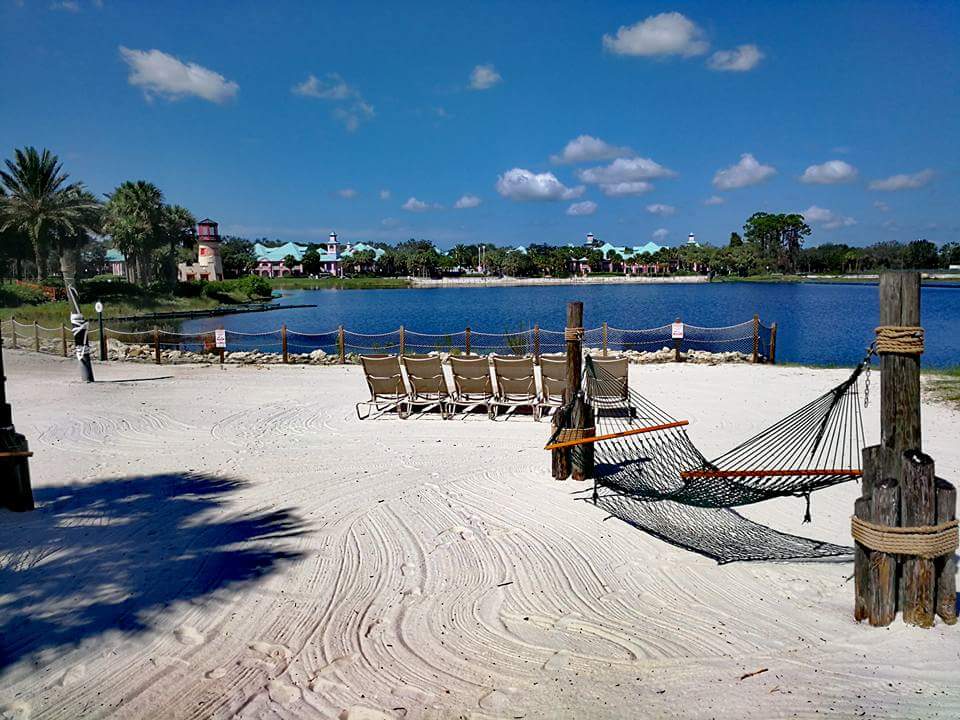 Strand Disney's Caribbean Beach Resort