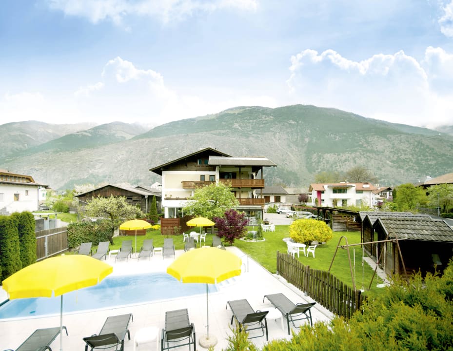 Außenansicht Pension Sattlerenglhof