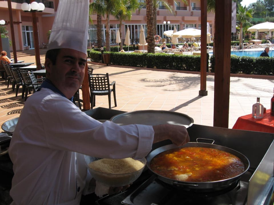 Koch im Hotel 3HB Guaraná - All Inclusive