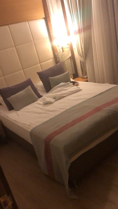 Zimmer Dream World Aqua Hotel