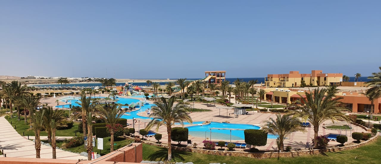Außenansicht Malikia Resort Abu Dabbab
