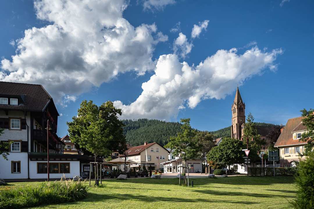 Außenansicht Hotel Lamm - Mitteltal