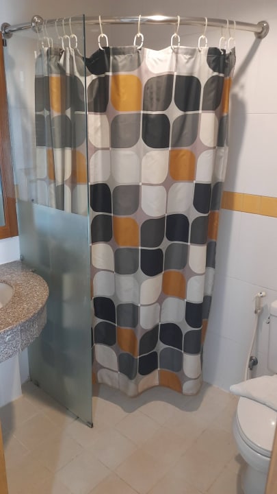 Zimmer PJ Patong Resortel