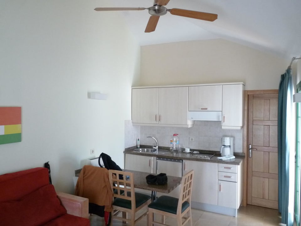 Wohnraum mit Küche Bungalows Cordial Sandy Golf