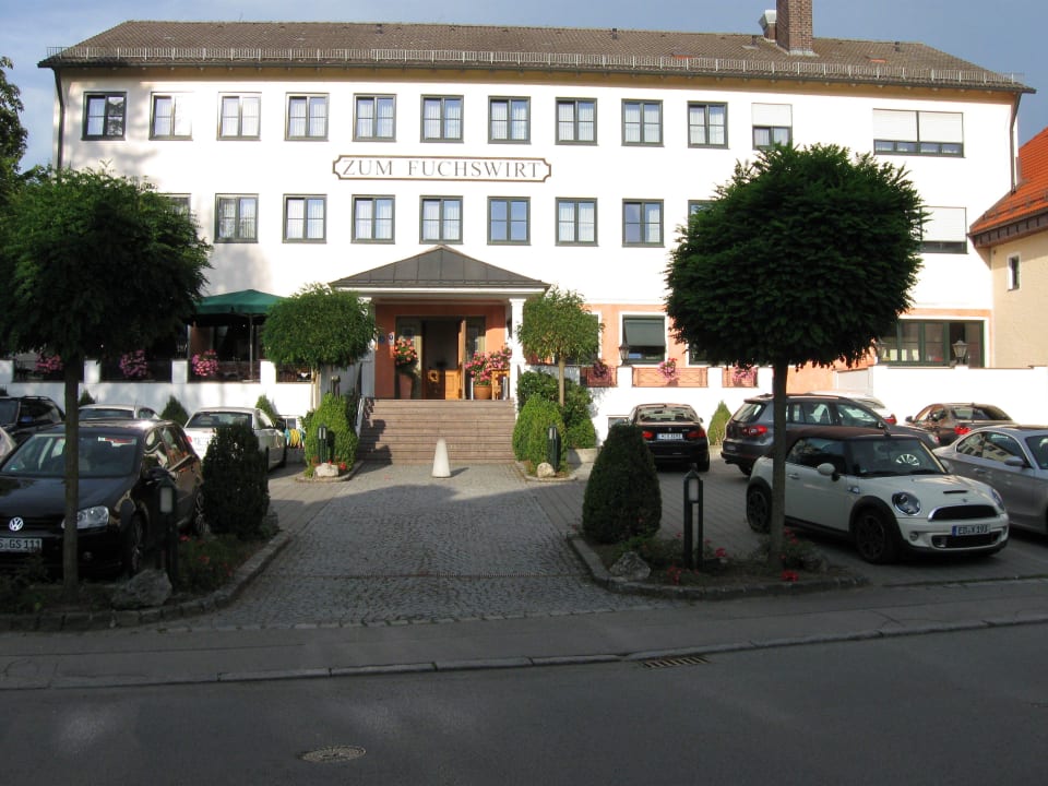 Frontalansicht vom "Fuchswirt" Hotel-Gasthof Zum Fuchswirt