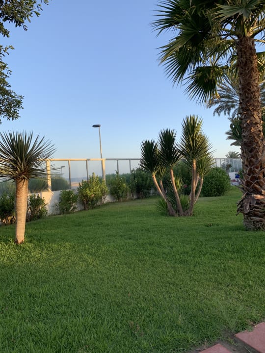 Gartenanlage Sahara Beach Club