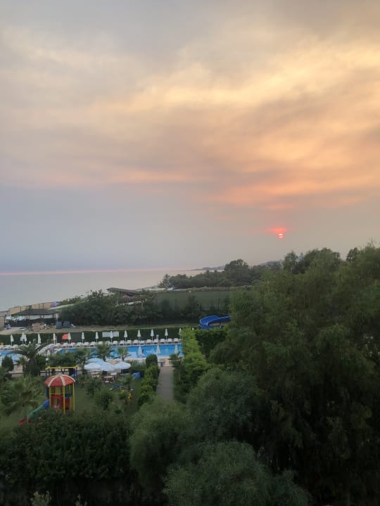 Ausblick Club Turtas Beach Hotel