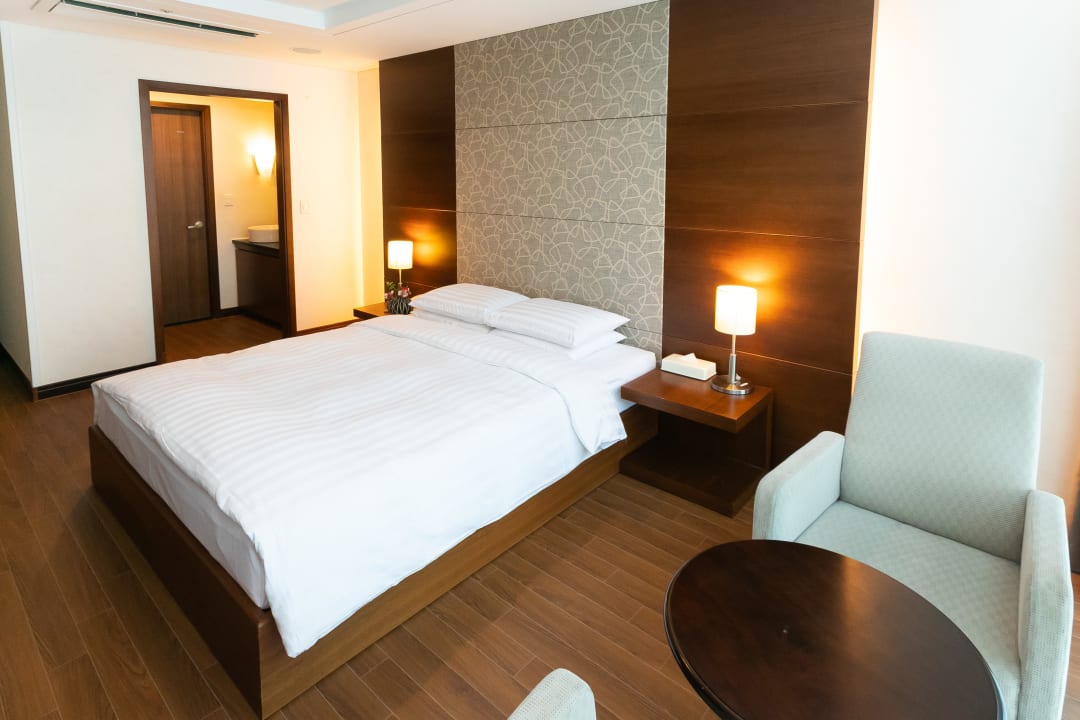 Zimmer Sunset Business Hotel