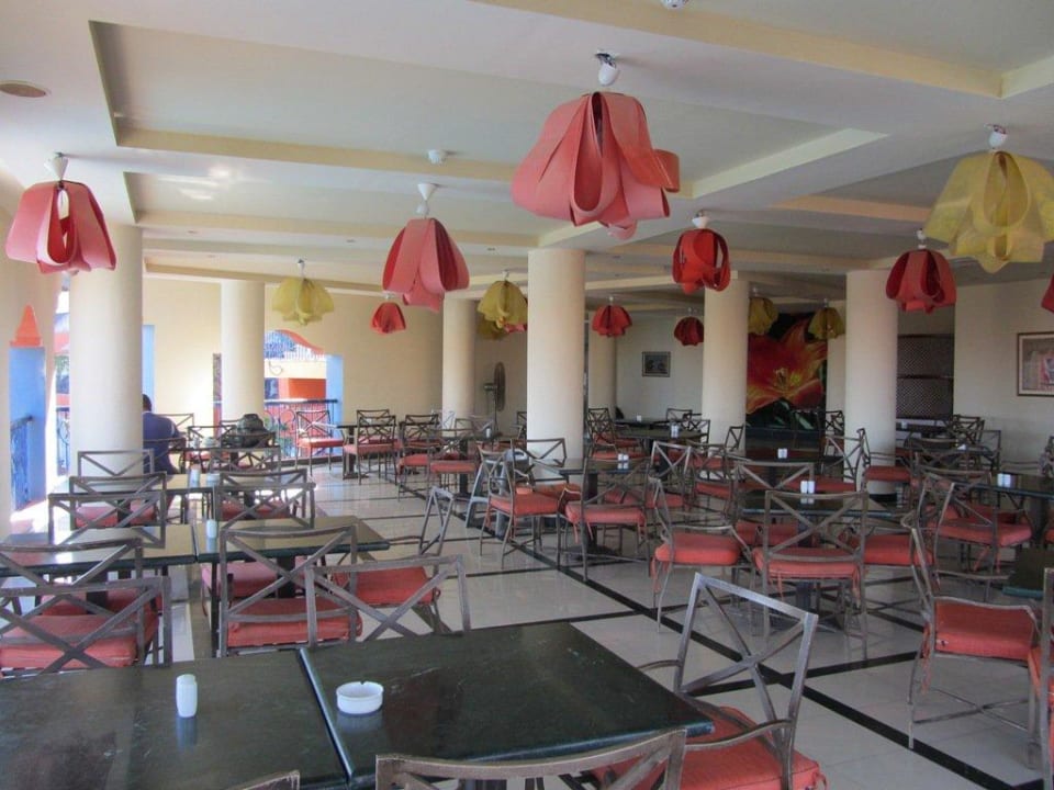 Außenbereich Restaurant SUNRISE Cardina Resort