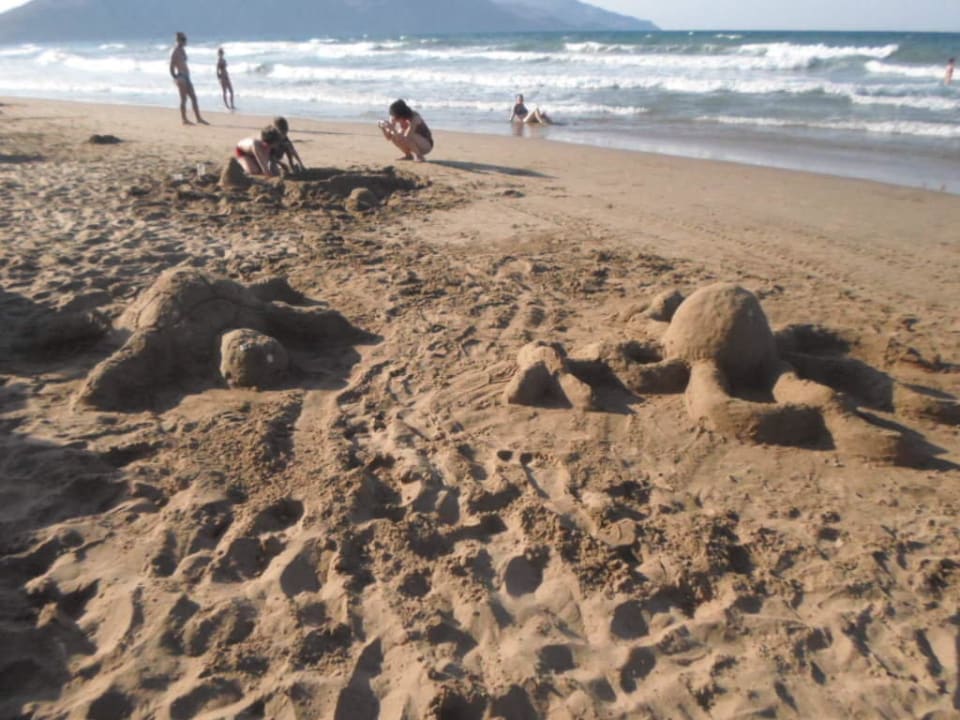 Sandtiere by Fabian Mythos Palace Resort & Spa