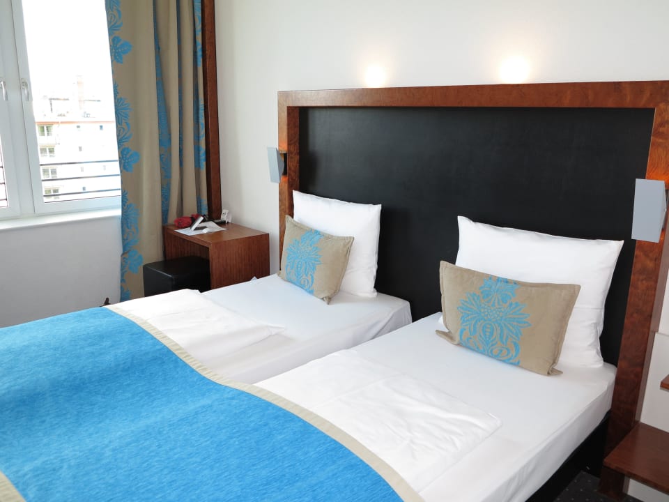 Unser Doppelzimmer Motel One Wiesbaden
