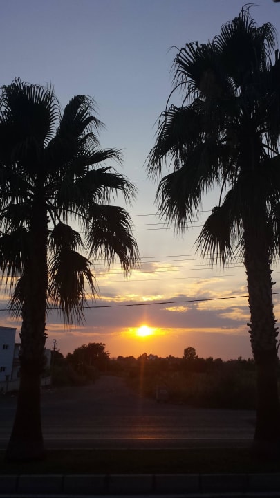 Schön Can Garden Resort