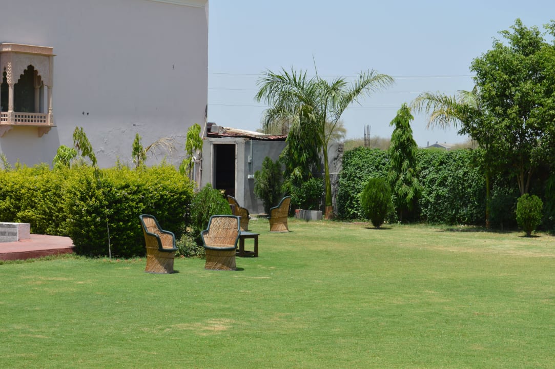 Ressort von außen Om Rudrapriya Holiday Resort