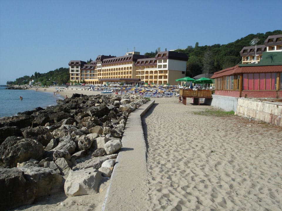 Blick auf die Hotels Riviera Beach  (HP/AI) HVD Riviera Beach