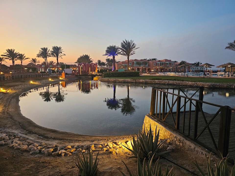 Außenansicht Radisson Blu Resort, El Quseir