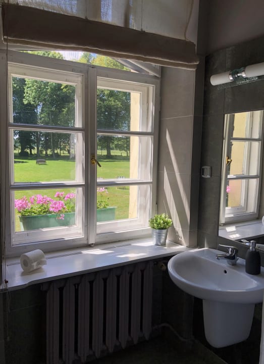 Zimmer Dworek Bielin