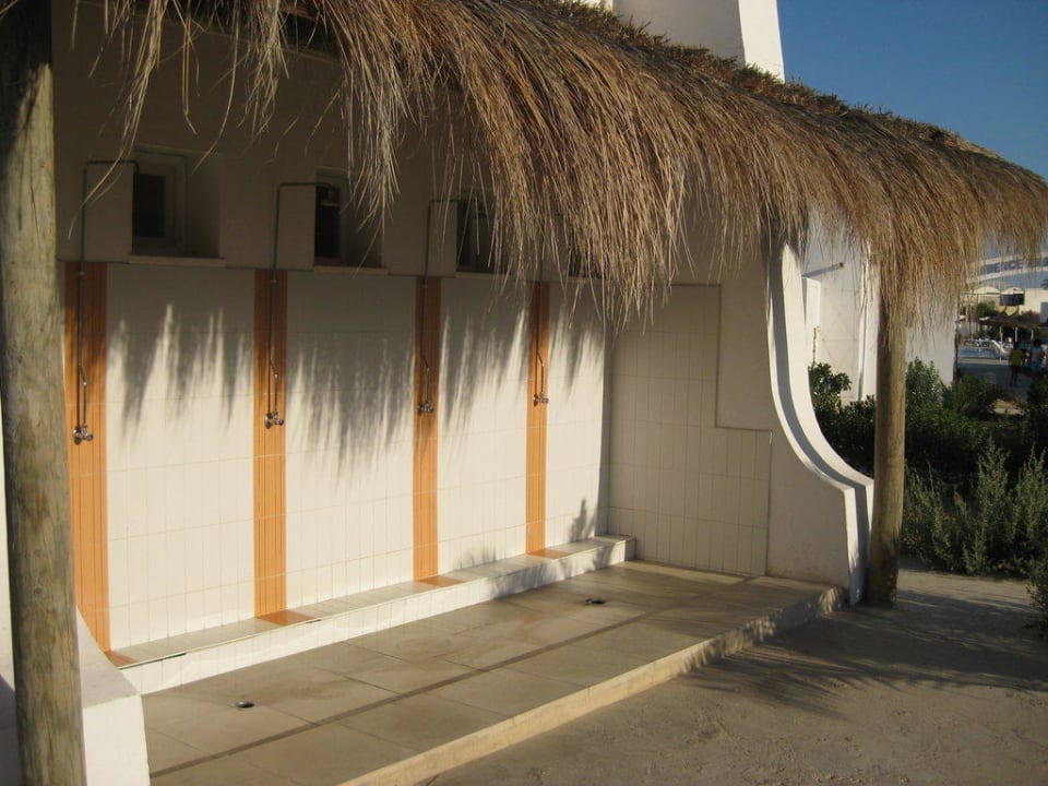 Einzige Duschen in der ganzen Anlage Djerba Sun Beach Hotel & Spa