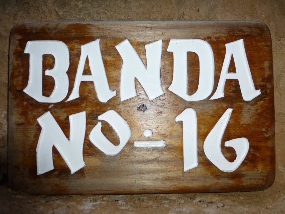 Banda Hausschild The Sands At Chale Island