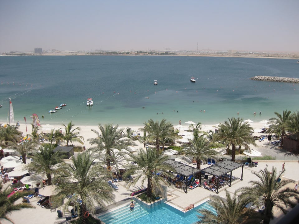 Strand DoubleTree by Hilton Resort & Spa Marjan Island