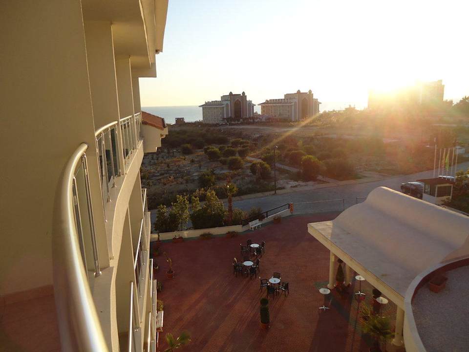 Vom Balkon aus... Hotel Sultan of Side