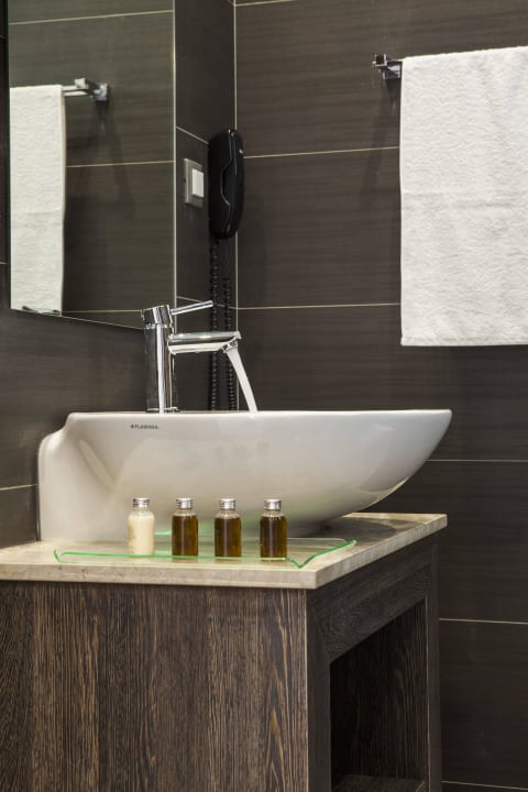 Room Aqua Oliva Resort - Across Hotels & Resorts