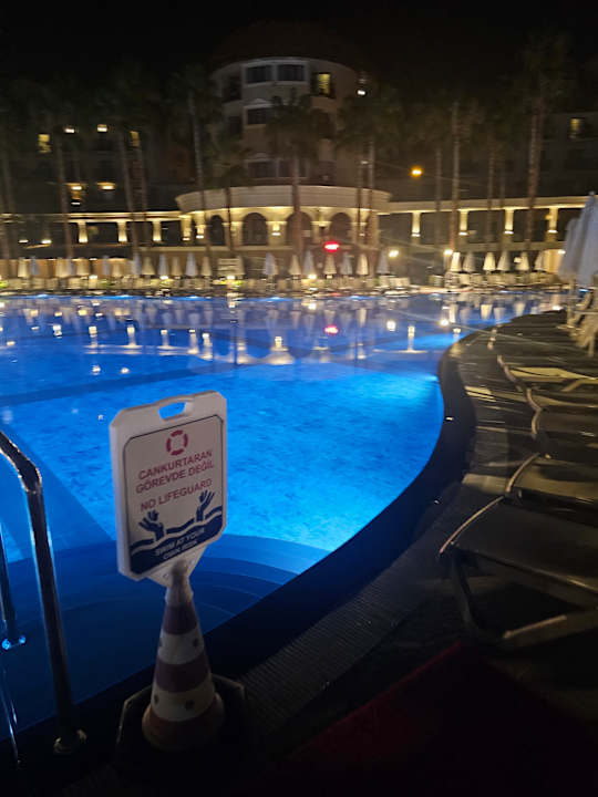 Pool allsun Numa Club Side