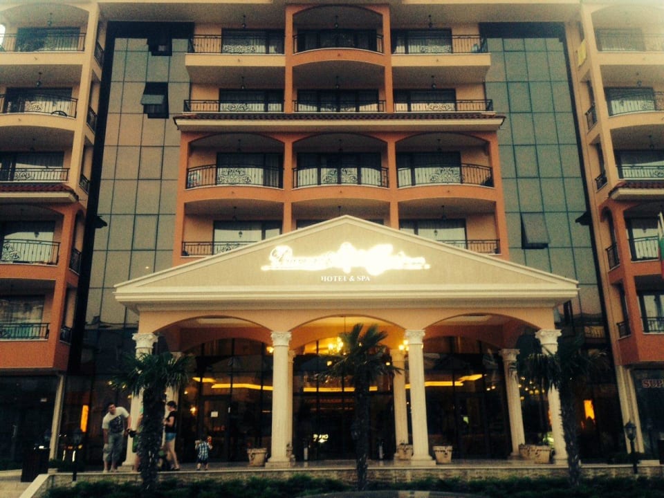 Eingang Hotel&SPA Diamant Residence