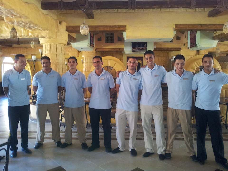 Cave du Roi Mitarbeiter Pickalbatros Alf Leila Wa Leila Resort - Neverland Hurghada