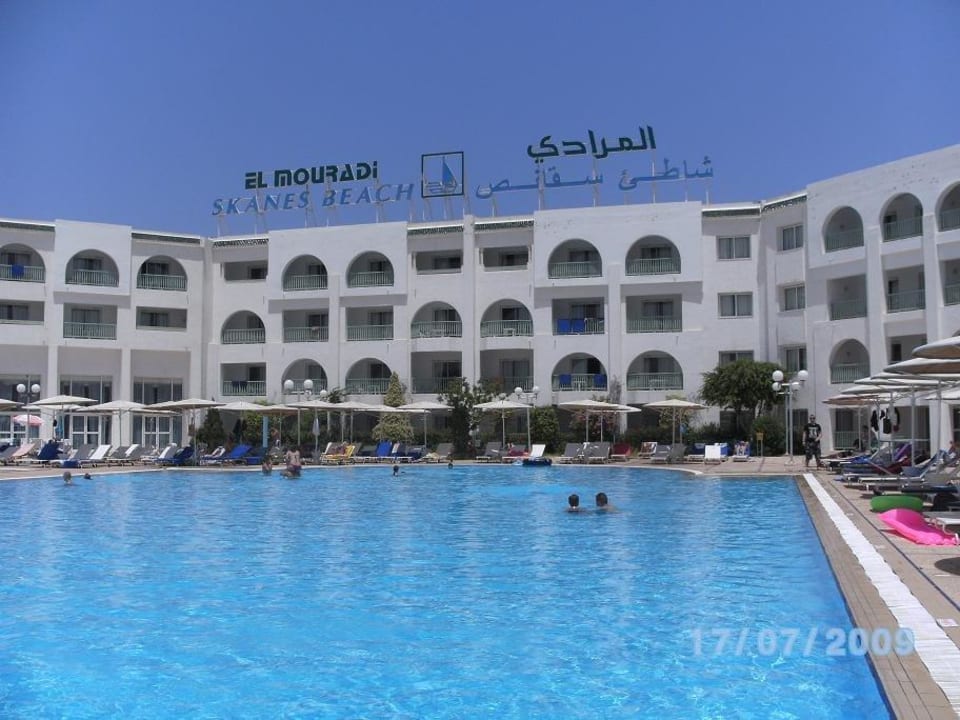 Zweiter Pool Hotel El Mouradi Skanes Beach