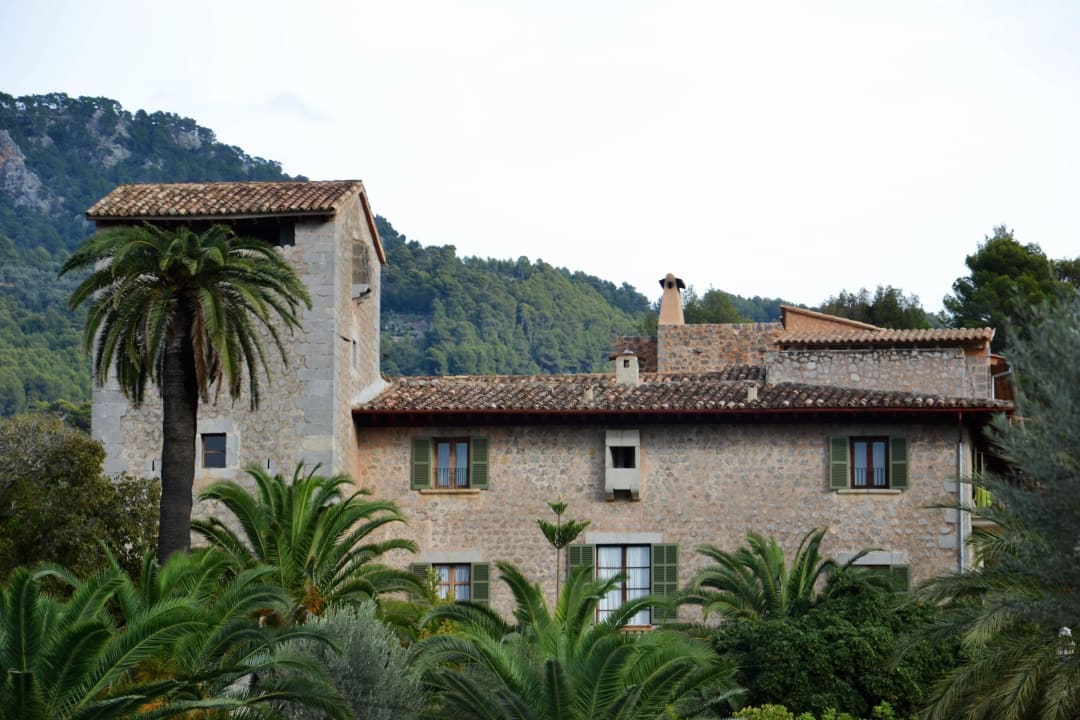 Alter Gebäudetrakt  Hotel Es Port