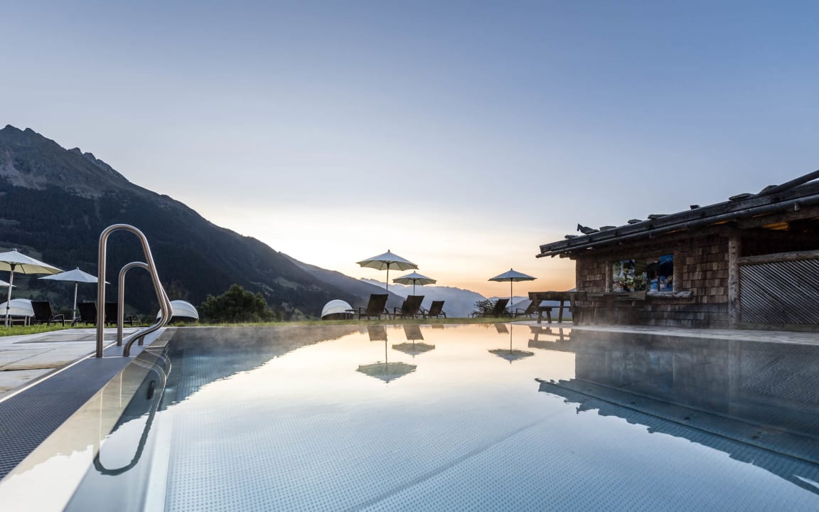 Pool Panorama Resort Taljörgele