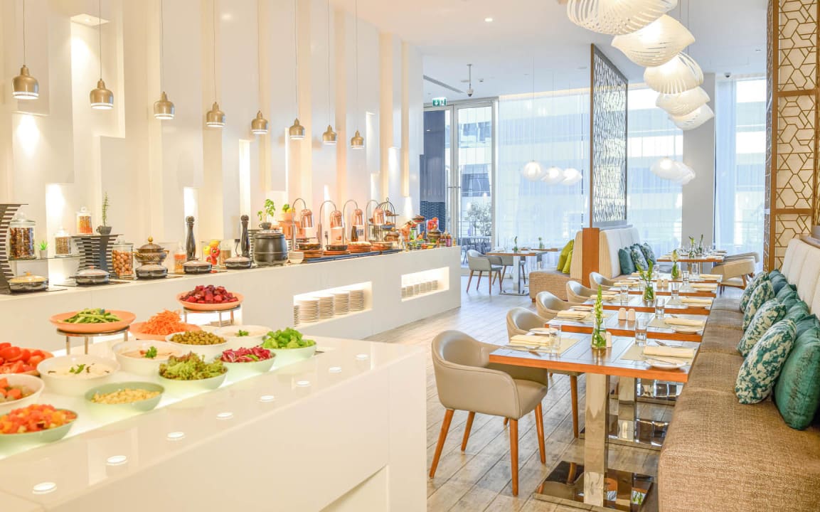 Gastro Grand Mercure Dubai City