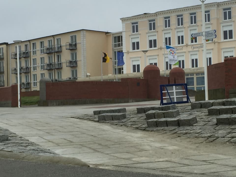 Außenansicht Strandhotel Georgshöhe