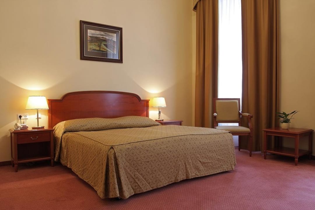 De Luxe Double Room Grandhotel Pupp