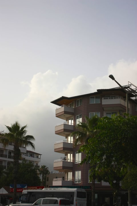 Blick von Promenade  Hawaii Suite Beach Hotel