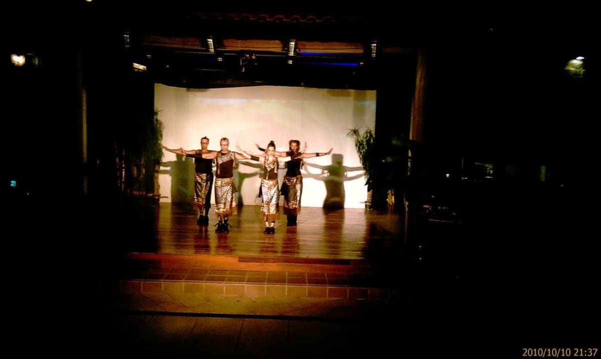 Tolle Abendanimation mit einem super tollem Animat allsun Hotel Esplendido