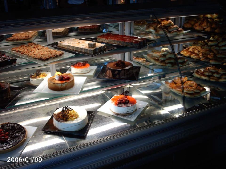 Teilchen- und Kuchenbüffet Voyage Belek Golf & Spa