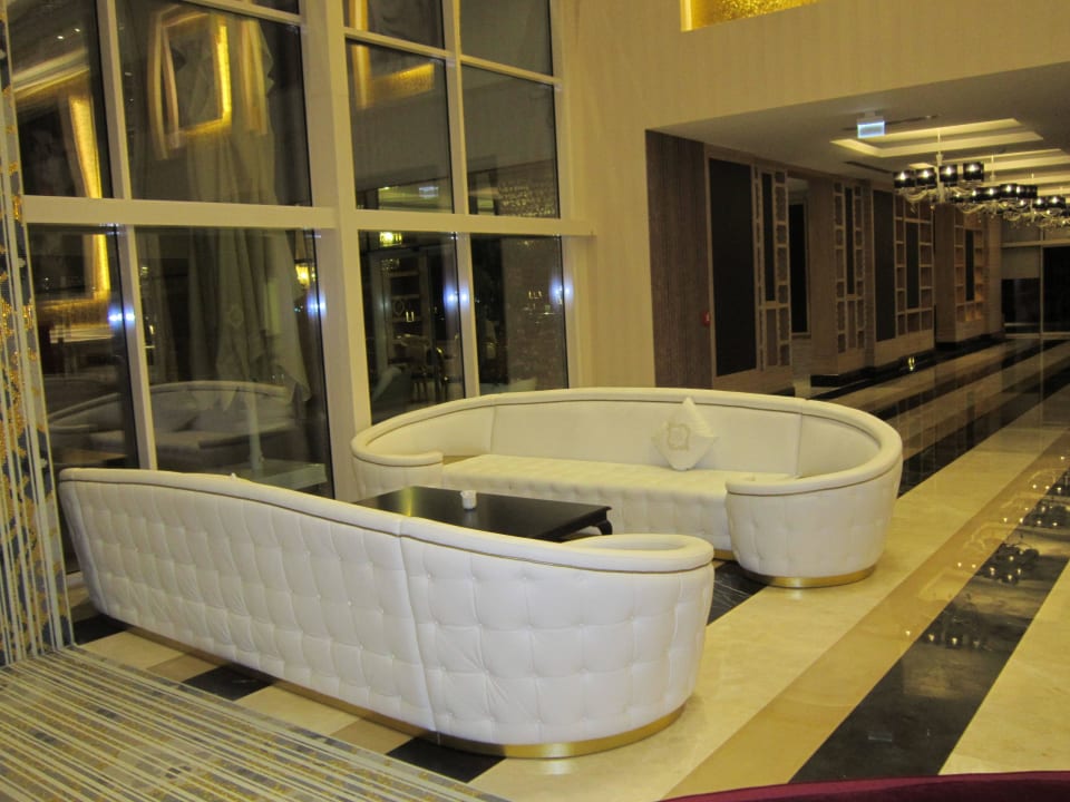 Sitzmöglichkeiten Azura Deluxe Resort & Spa Hotel