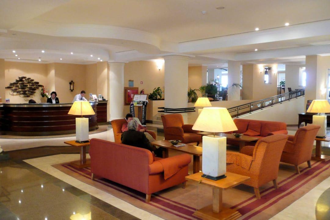 Rezeption Hotel PortoBay Santa Maria