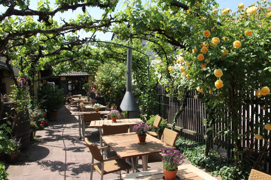 Gartenanlage Hotel Weinhaus Stern