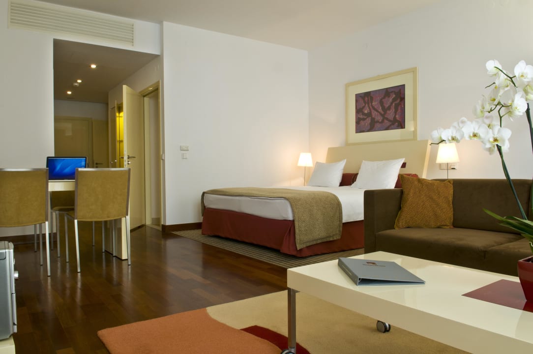 Superior Studio Mamaison Residence Diana Warsaw