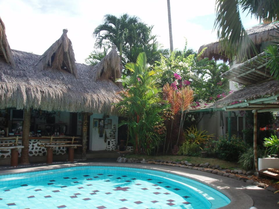 Pool mit Bar Hotel El Dorado Beach Resort