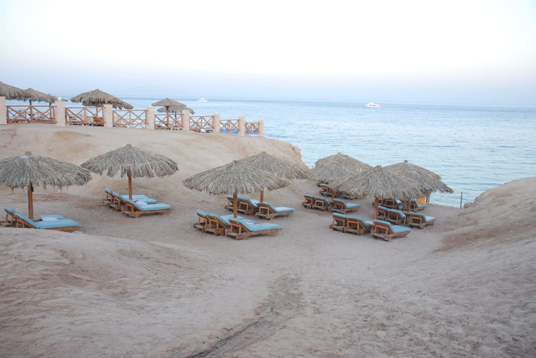 Malutka plaża Safir Sharm Waterfalls Resort