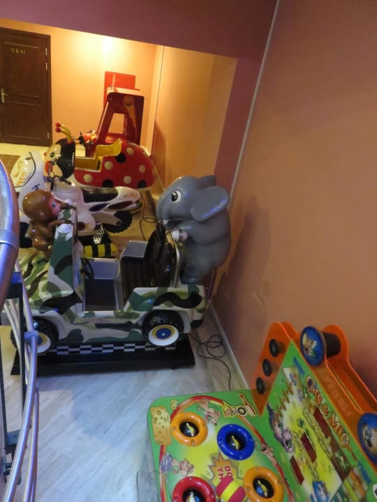 Juniorecke Salamis Bay Conti Resort Hotel & Casino