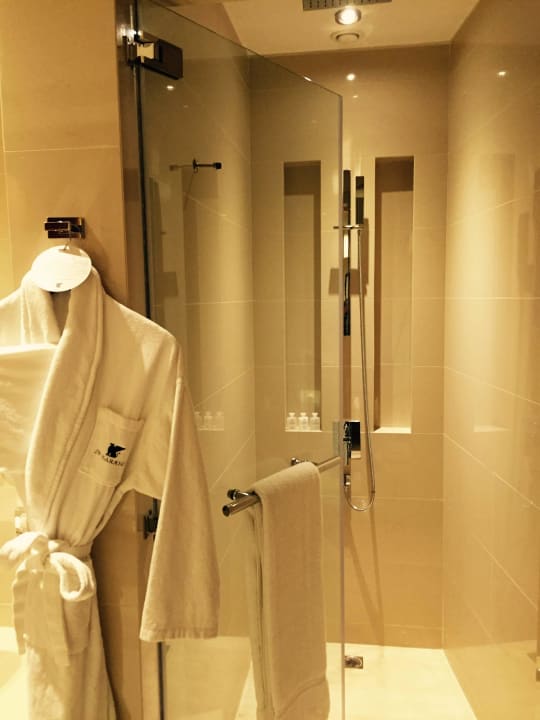 Badezimmer JW Marriott Marquis Hotel Dubai