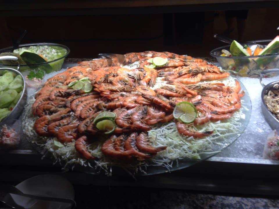 sandos playacar buffet