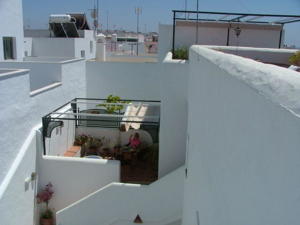 Bild auf unseren Patio! La Jabega Conil Apartment