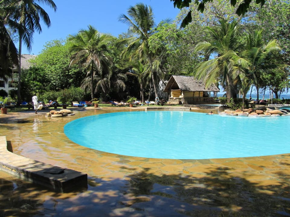 Der traumhafte Pool Hotel Papillon Lagoon Reef